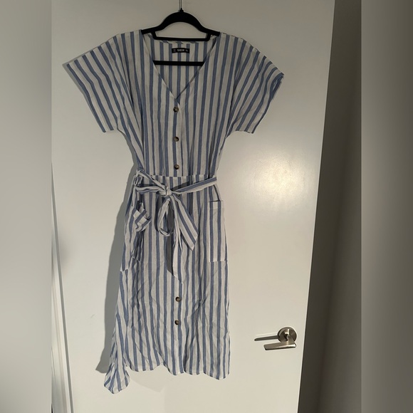 Pocket Front Blue and White Stripe Button Up Belted Dress - Picture 2 of 7